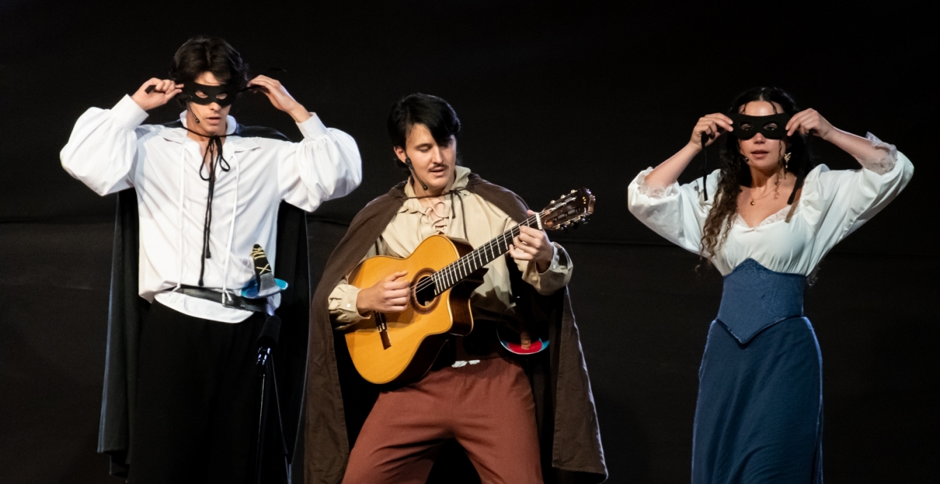 CUANDO LA LLAMA DEL TEATRO SE NIEGA A APAGARSE. ENTREVISTA A ALEXIS BECKER